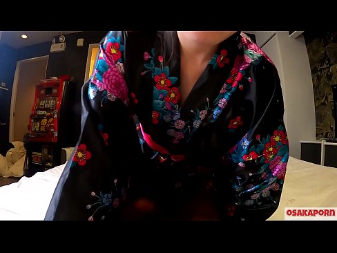 ❤️ Ko te kotiro cosplay rangatahi e pai ana ki te moe wahine ki te korikori me te pupuhi i roto i te wahine hoiho me te pupuhi. Kotiro Ahia he Topanga puhuruhuru me te tits ataahua i roto i nga kakahu Japanese tuku iho i roto i te ataata runaruna e whakaatu ana i te titoo me nga taonga taakaro Fuck. Sakura 3 OSAKAORN. ❌ Pono pakeke i mi.porno24-7.ru ❌️❤
